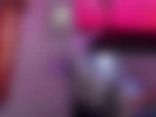 CataleyaGlow's Live Sex Cam Show
