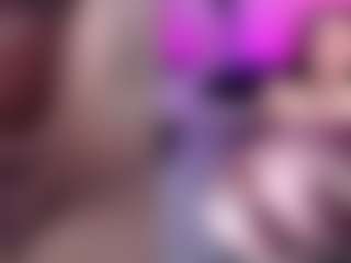 CataleyaGlow's Live Sex Cam Show