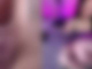 CataleyaGlow's Live Sex Cam Show