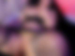 CataleyaGlow's Live Sex Cam Show