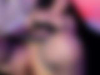CataleyaGlow's Live Sex Cam Show