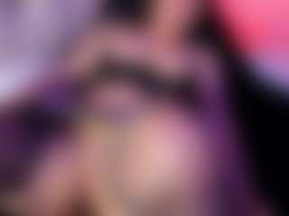 CataleyaGlow's Live Sex Cam Show