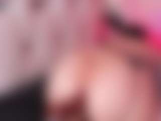 Live cam show with CataleyaGlow - Brown Hair on TeamSkeetLive