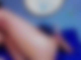Live cam show with Horny - Thin on Gym Cam Girls