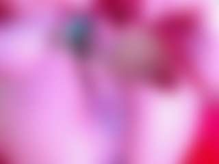 Live cam show with Horny - Natural on SquirtSoMuch