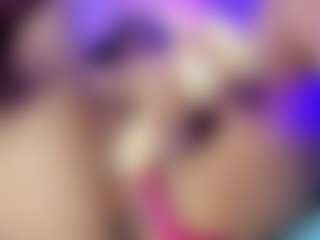 Live cam show with Horny - Deepthroat on Camsoda