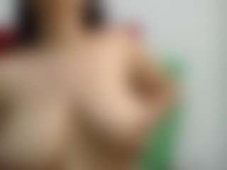 Live cam show with KILAMEI - Double Penetration on intimatelivegirls.com