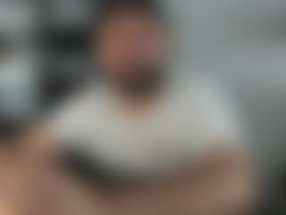Live cam show with Dravenpeak - Black Hair on Gym Cam Girls