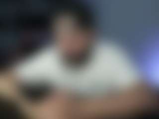 Live cam show with Dravenpeak - White on Uber Horny