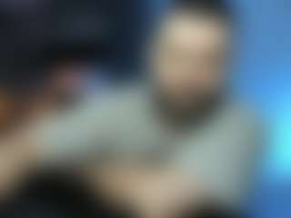 Live cam show with Dravenpeak - Black Hair on Hubzter Live