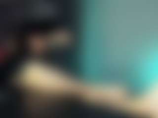 Live cam show with Dravenpeak - Brunette Hair on Uber Horny