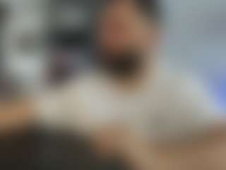 Live cam show with Dravenpeak - English on StripNow