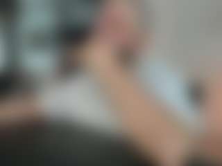 Live cam show with Dravenpeak - Bear on Lustler