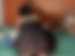 Live cam show with EiaSwon - Blowjob on slutload