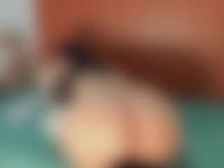 Live cam show with EiaSwon - Facial Piercings on Streamer API