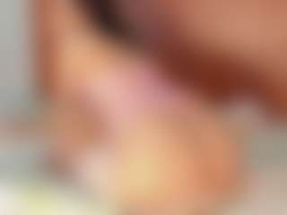 Live cam show with EiaSwon - Smoking on SinfulBabes
