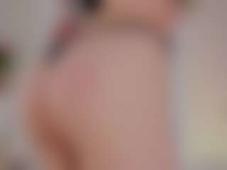 Live cam show with FrancineBritnell - Big Tits on live18s.com