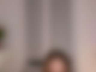 Live cam show with FrancineBritnell - Granny on camtv