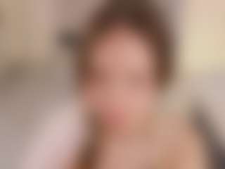Live cam show with FrancineBritnell - Thin on livesuperchat.net