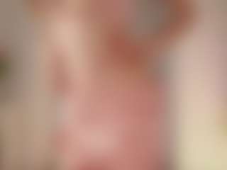 Live cam show with FrancineBritnell - Blue Eyes on Camming Site