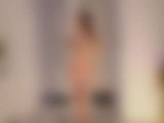 Live cam show with FrancineBritnell - Teen (18+) on mypornchat.com