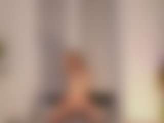 FrancineBritnell's Live Sex Cam Show