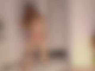 Live cam show with FrancineBritnell - Cock Rating on Pornisteam.com