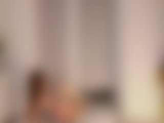 Live cam show with FrancineBritnell - Facial on Camsoda