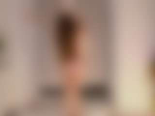 Live cam show with FrancineBritnell - Teen (18+) on instabang