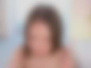 Live cam show with FrancineBritnell - Granny on friskycurves.com