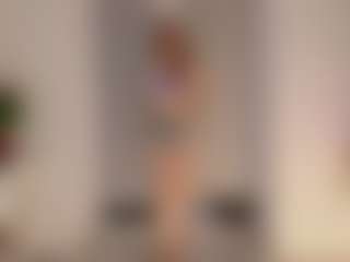 Live cam show with FrancineBritnell - Lovense on Camsoda
