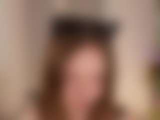 Live cam show with FrancineBritnell - Handjob on Chatstar