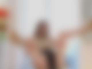 Live cam show with FrancineBritnell - Facial on Fling VIP Chat
