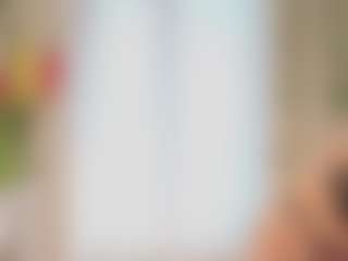 Live cam show with FrancineBritnell - Doggy on Camming Site