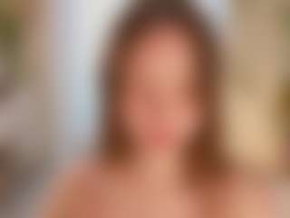 Live cam show with FrancineBritnell - Nipple Play on Camming Site