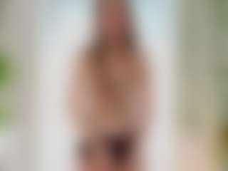 FrancineBritnell's Live Sex Cam Show