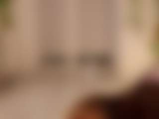 Live cam show with FrancineBritnell - Doggy on Stripli.com