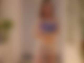 FrancineBritnell's Live Sex Cam Show