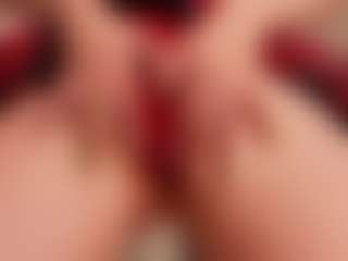 Live cam show with FrancineBritnell - Show on Camsoda