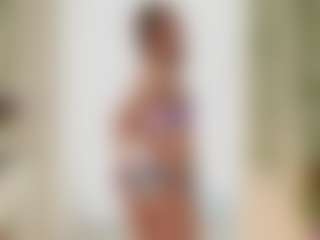 FrancineBritnell's Live Sex Cam Show