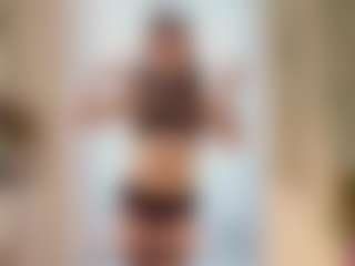 Live cam show with FrancineBritnell - Striptease on sexytreat.net
