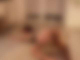Live cam show with FrancineBritnell - Twerk on madthumbs