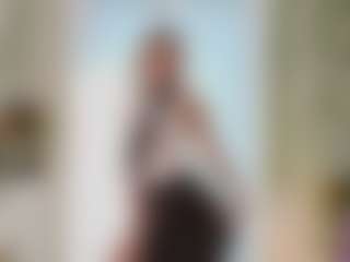Live cam show with FrancineBritnell - Cosplay Big Tits on intimatelivegirls.com