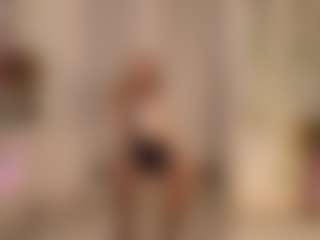 FrancineBritnell's Live Sex Cam Show