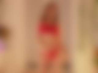 Live cam show with FrancineBritnell - Big Tits Small Tits on Camsoda