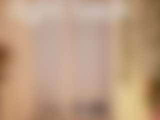 Live cam show with FrancineBritnell - Sexy on livesuperchat.net