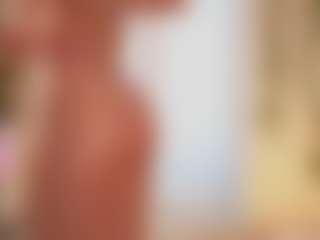 Live cam show with FrancineBritnell - Dildo Or Vibrator on Camsoda
