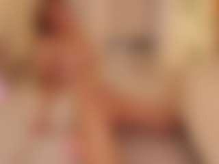 FrancineBritnell's Live Sex Cam Show