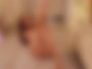 FrancineBritnell's Live Sex Cam Show