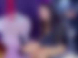 lucyqueenss's Live Sex Cam Show